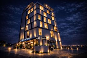 ファブホテル プライム クラウド 5 スタジオ