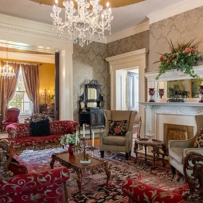 Belle Air Mansion and Inn Hotels near Opry Mills Mall