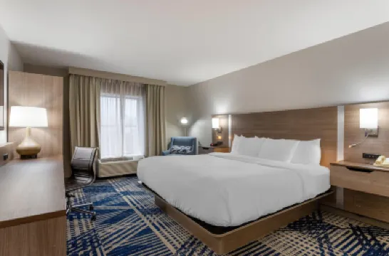 Comfort Inn & Suites Hot Springs Midtown Hôtels à : 