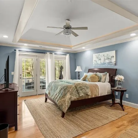 Exceptional! Beautiful Deep Water - Boathouse, Hot Tub, Fire Pit on Lake Gaston!