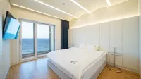 Pohang Oia Pool Villa