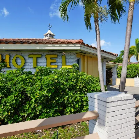 Gables Cove Hotel