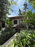 Baia beachfront boutique lodge