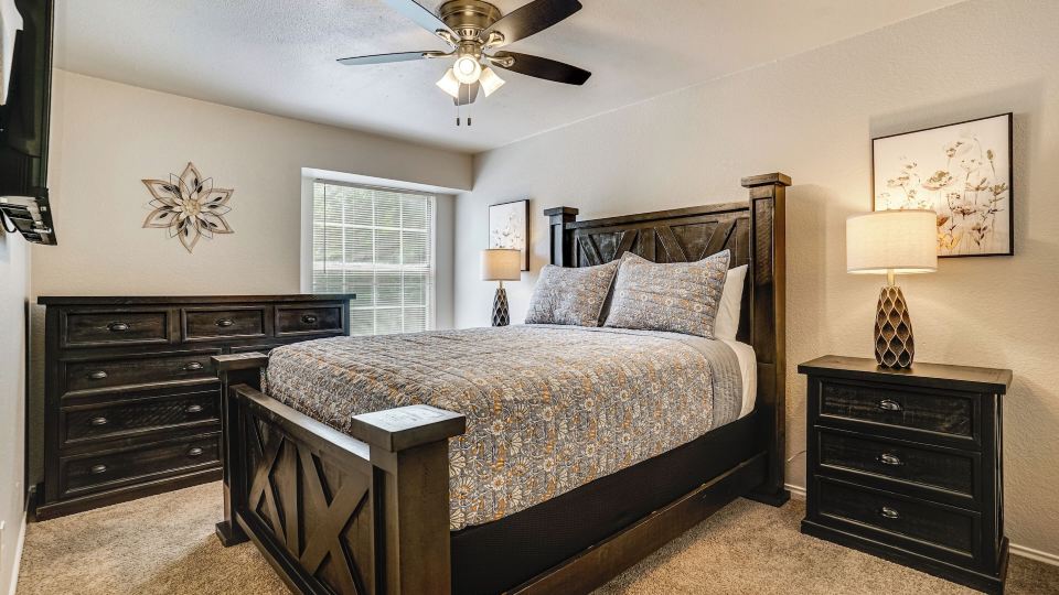 6 Mi to Epic Waters! Spacious Family Getaway
