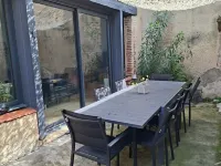 "La Maison 4 /in the Heart of Moissac/ Quiet/ 4 Bedrooms Hotels in Moissac