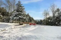Red Feather Lodge