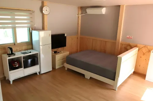 Poceon Ciyuyisup Pensyeon - Guest houses