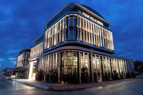 Four Hills Hotel
