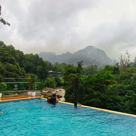 Eden Woods Resorts & Spa