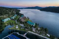 Mountain Lake Getaway