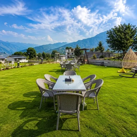 Riaso Luxury Villas Bir Billing , Panoramic Himalayan Views