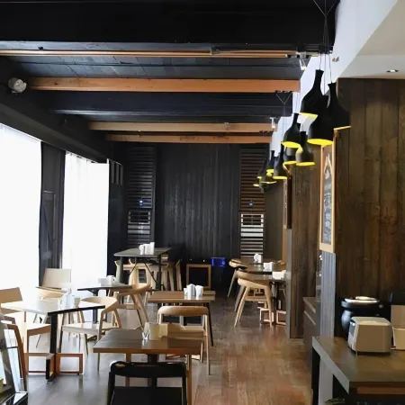 Cuarto Hotel