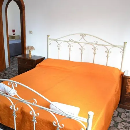 Beautiful Apartment on the Beach in Central Location with Spacious Balcony; Pets