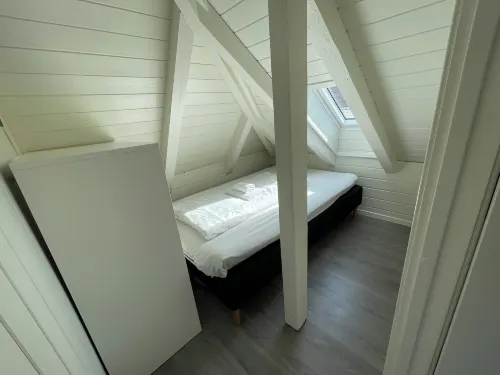Stunning Hilltop Nest Unparalleled Views at Bnb Ap 17