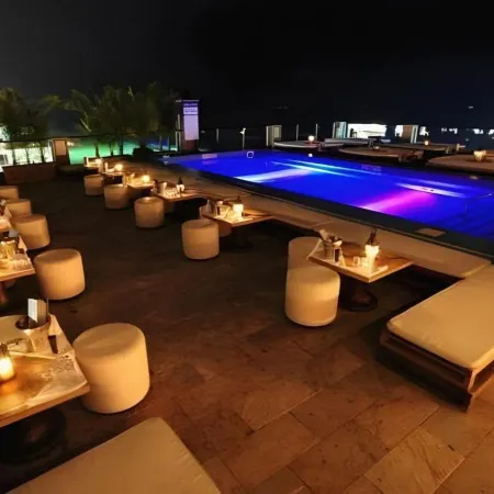 Bungalow Hotel