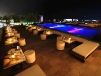 Bungalow Hotel - Beach