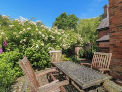 Just A Cottage, Newlands Farm