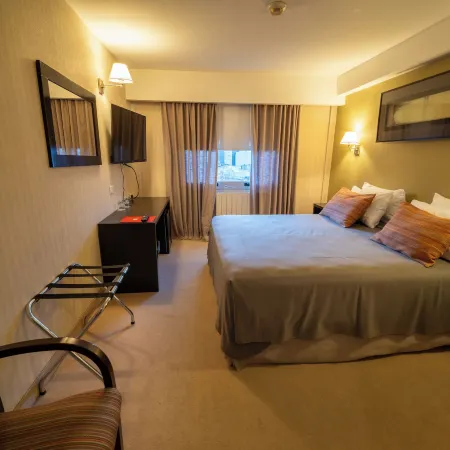 MIL810 Ushuaia Hotel