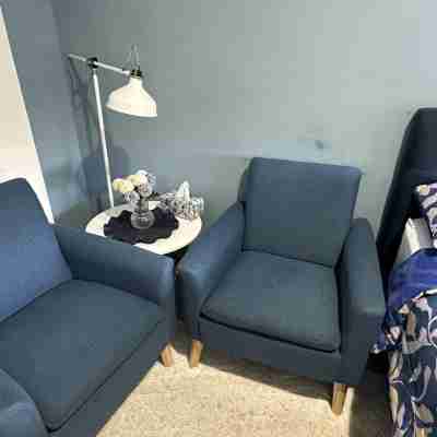 Private Oasis in the Heart of Garran Others