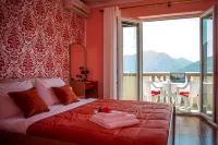 Apartments Stella del Mare - Bãi đậu xe