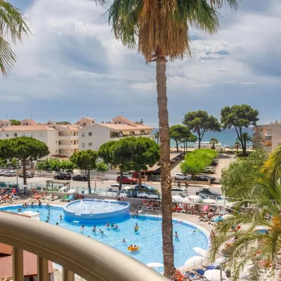 Hotel Best Cambrils Отели рядом с достопримечательностью «Пляж Эль-Параисо»