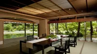 Shiratama No Yu Kahou - parking