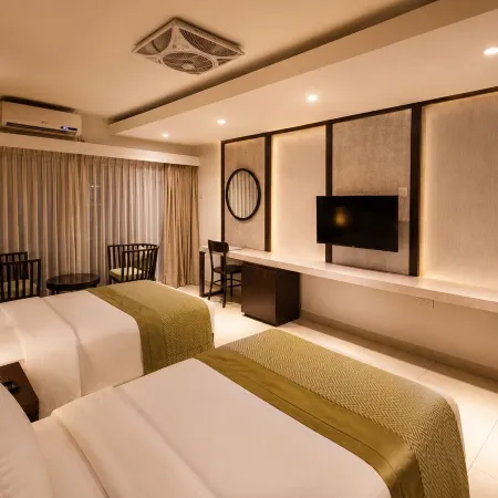 KYNROCK Airport Hotel