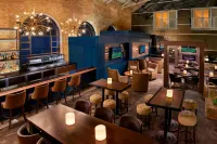 Delta Hotels London Armouries - Pet friendly