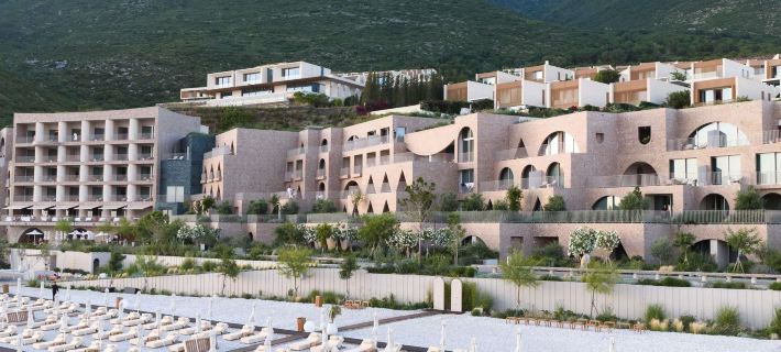 Green Coast Hotel MGallery Collection Hotele w: Vlore