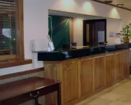 Quality Inn & Suites Searcy I-57 - Parkplatz