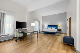 Hampton Inn & Suites by Hilton Knightdale Raleigh