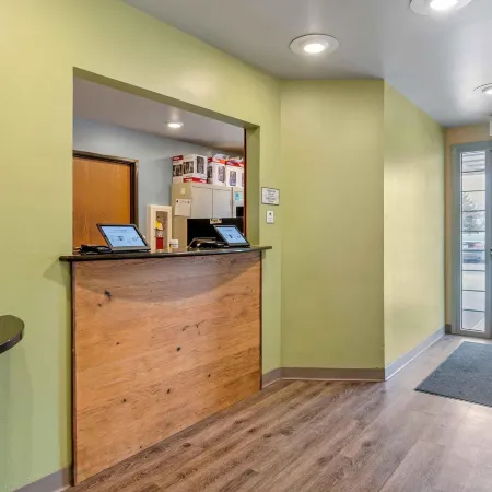Extended Stay America Select Suites - Indianapolis - Greenwood