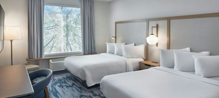 Fairfield Inn & Suites Penticton Hotels in Penticton