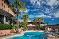 Grand Galvez Resort, Autograph Collection - Beach