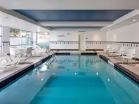 Fairfield Inn & Suites Toronto Mississauga Hotels near Apollo Convention Centre