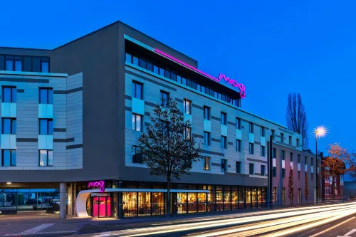 Moxy Duesseldorf South - Parkering