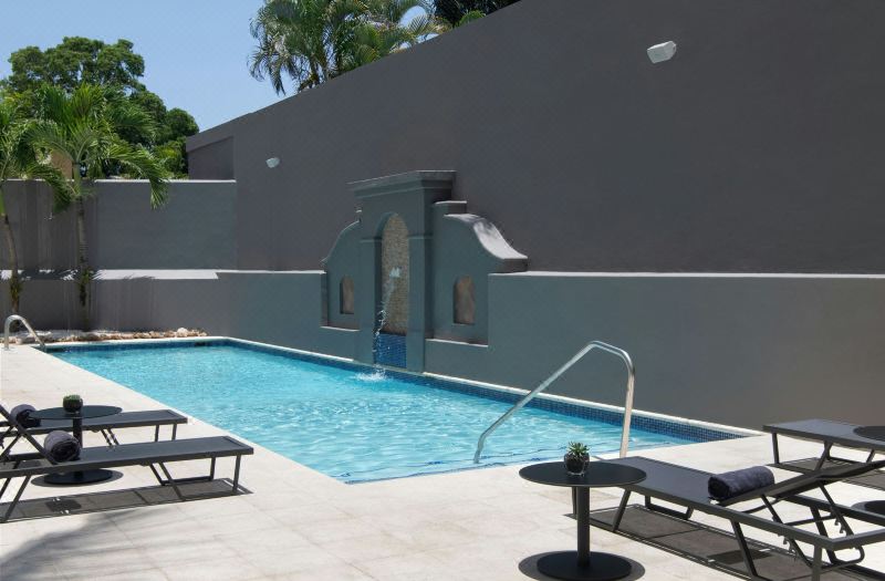 Courtyard Santo Domingo photo 4