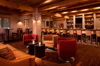 Courtyard Page at Lake Powell - bar