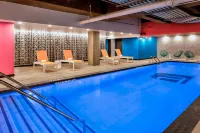 Aloft Fort Worth Downtown - Pools