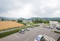 B＆Bホテルギャップ - 駐車場