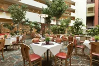 Embassy Suites by Hilton Albuquerque - servizio colazione