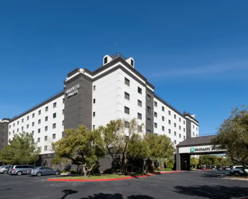 拉斯維加斯希爾頓安泊套房飯店 湯馬斯馬克中心（Thomas & Mack Center）附近的飯店