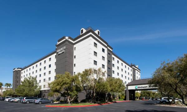 Embassy Suites by Hilton Las Vegas