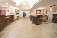 Holiday Inn Express Hotel & Suites Las Vegas, an IHG Hotel - parking