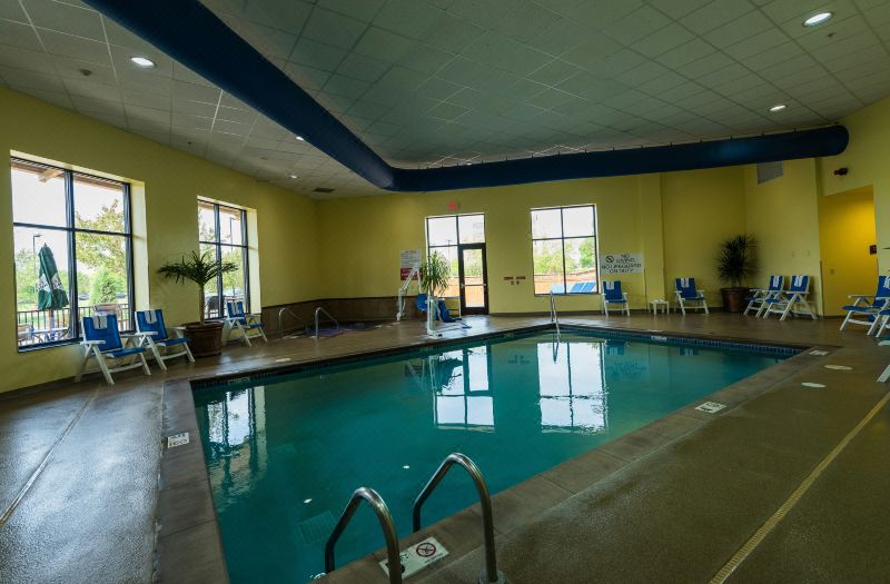 Embassy Suites by Hilton Minneapolis North photo 2