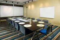 Aloft Cleveland Downtown - spa