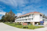 Hampton Inn Monterey - 2-Star