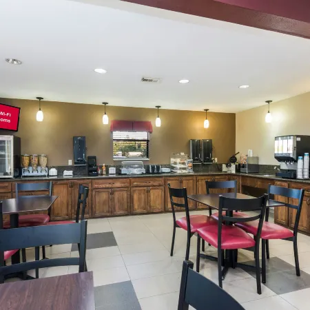 Red Roof Inn Conroe North - Willis