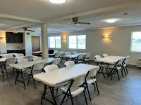 Red Roof Inn Lawrenceburg - Bữa sáng