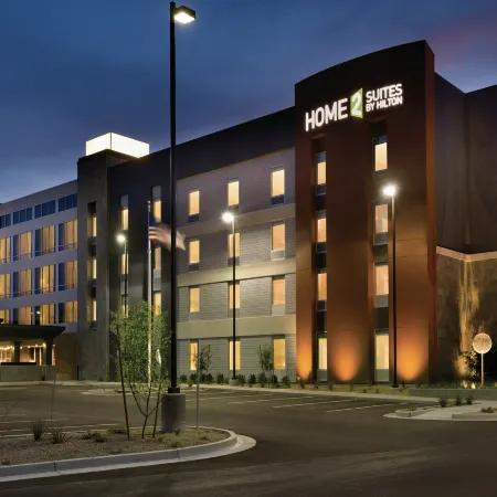 Home2 Suites by Hilton Phoenix - Glendale/Westgate